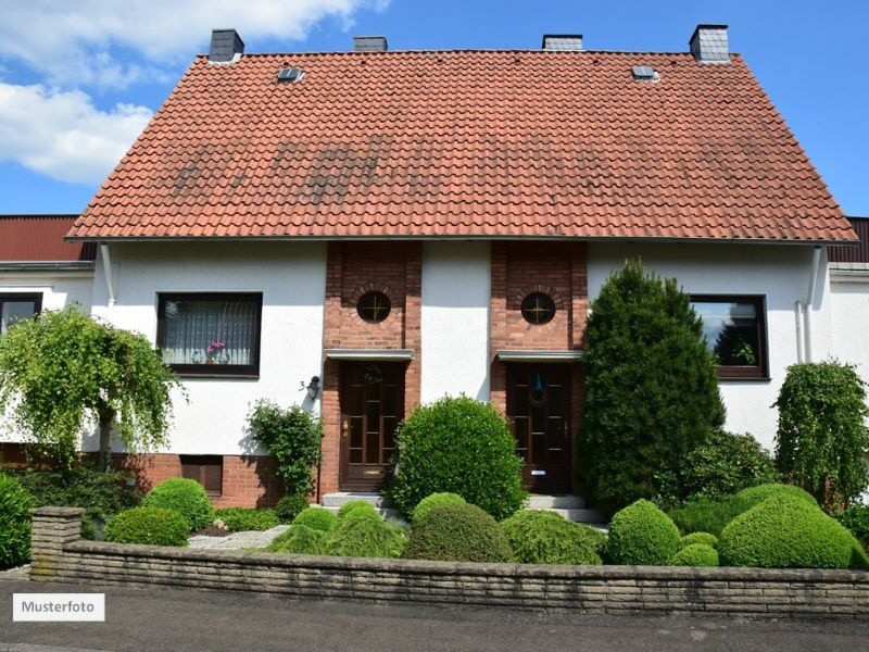Zwangsversteigerung Wyhl, Falkensteinerstr.