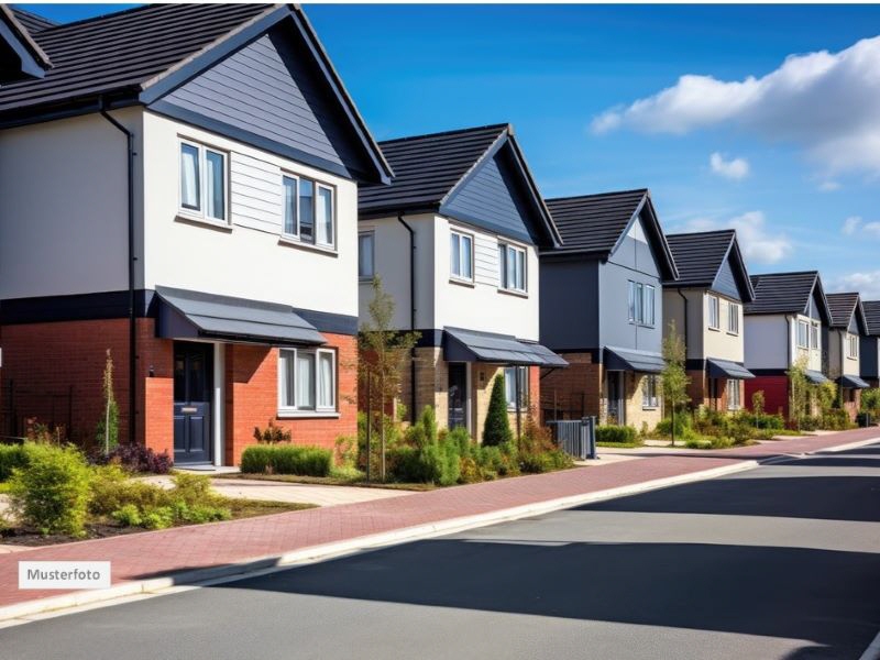 Zwangsversteigerung Königsee-Rottenbach, Thälmannplatz